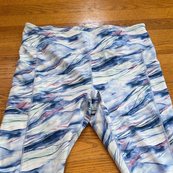 XXL Gaian Multicolor Patterned Capri Women’s Leggings Lime NEW - Picture 3 of 12